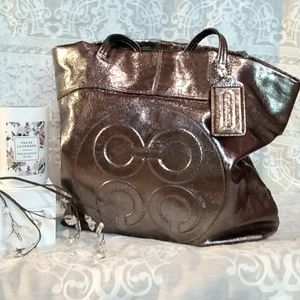 🧳Coach, travel bag, medium, silver chrome, tote